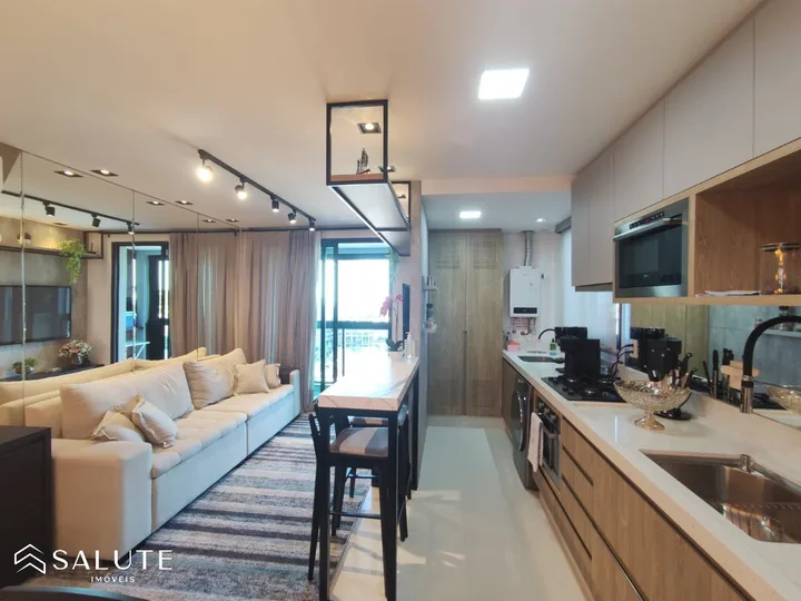 Apartamento à venda 3 dormitórios na Praia Brava