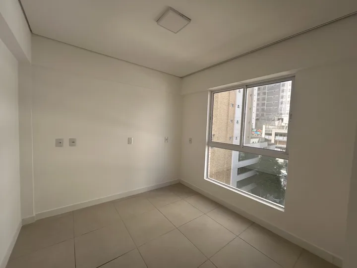 Apartamento aluguel anual 3 dormitórios no Centro