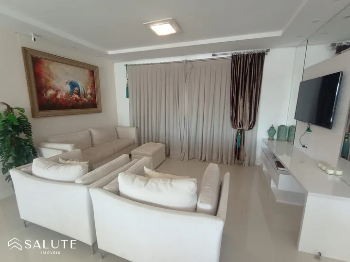 Apartamento à venda 4 dormitórios no Centro