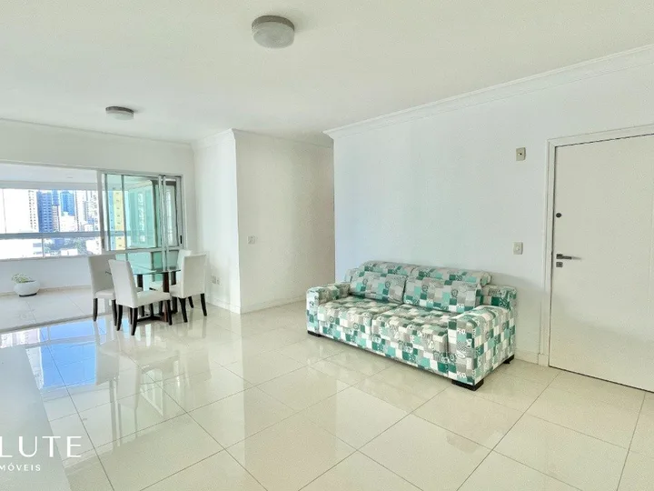Apartamento aluguel anual 03 Suítes nos Pioneiros