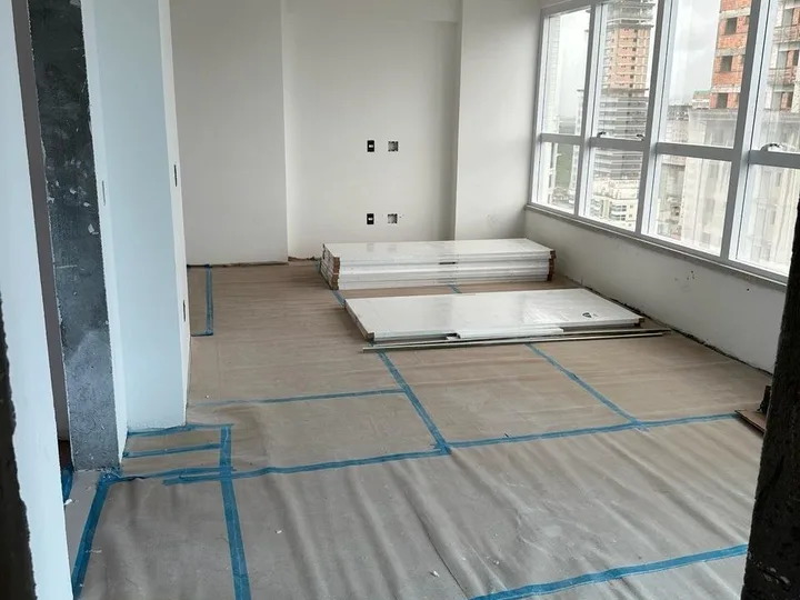Apartamento à venda em Itapema, Meia Praia