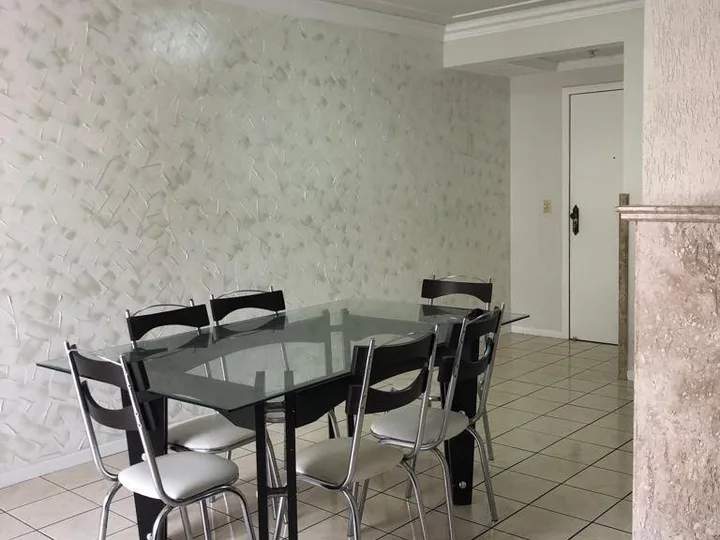 Apartamento à venda no Centro