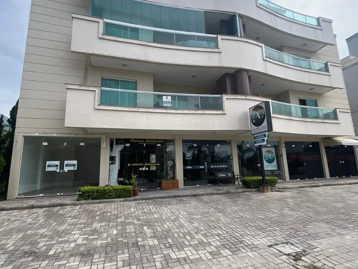Cobertura à venda 3 dormitórios em Mariscal