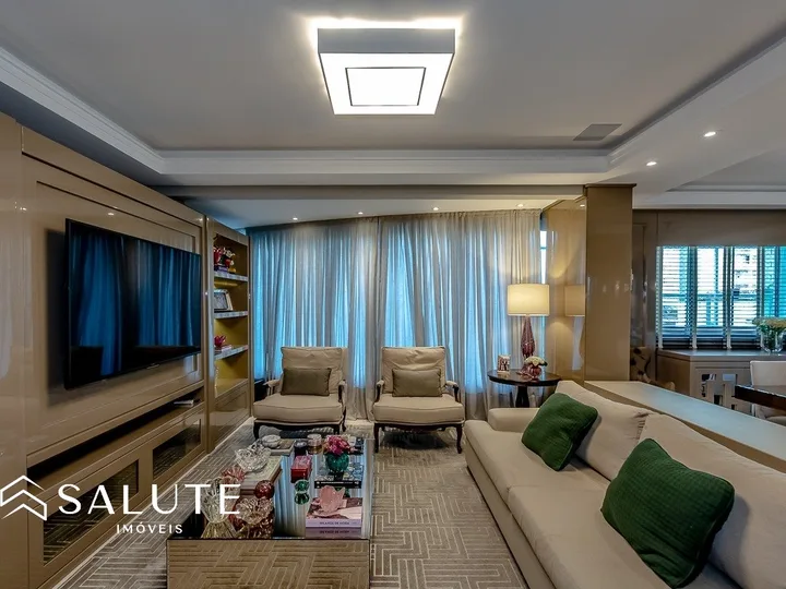 Apartamento diferenciado em Balneário Camboriú