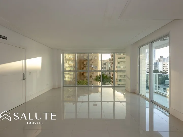 Excelente Apartamento Quadra Mar