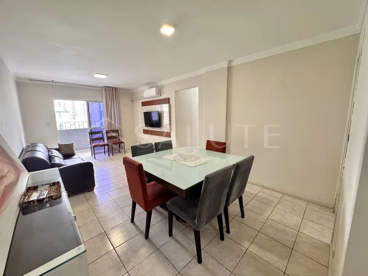 Apartamento à venda 3 dormitórios na Barra Sul