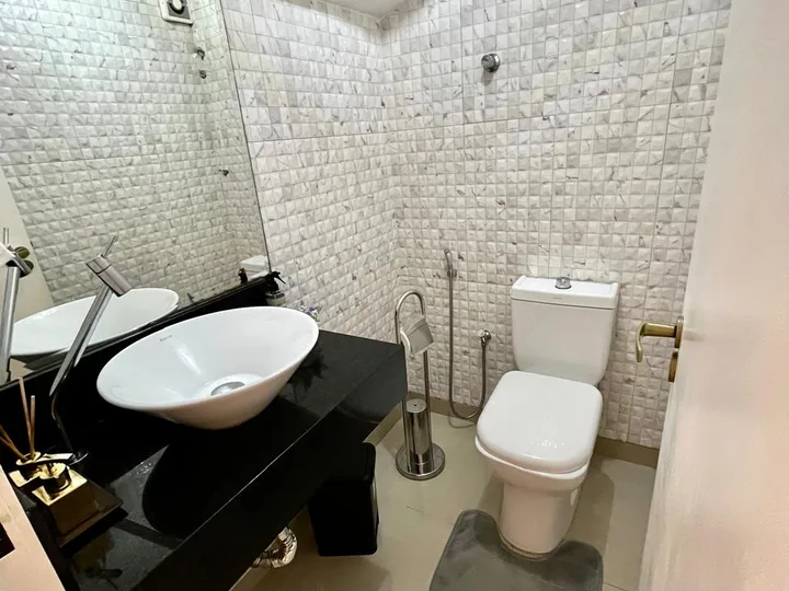 Sobrado à venda 3 dormitórios no Ariribá
