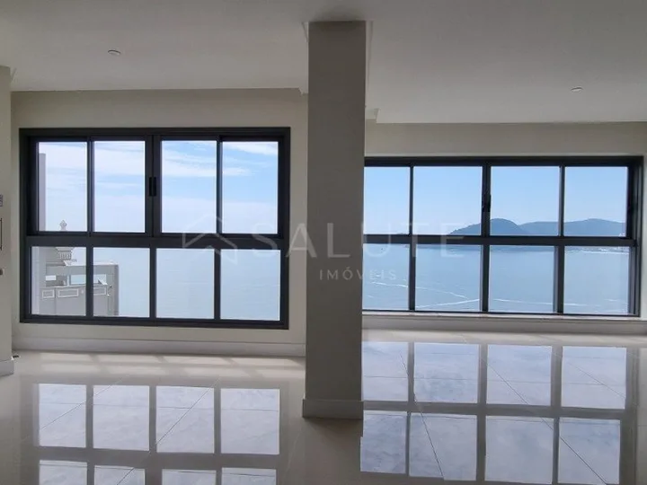Apartamento em Itapema com 3 suítes sendo 2 Demi