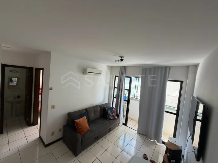 Apartamento à venda com 2 dorm. na Barra Sul
