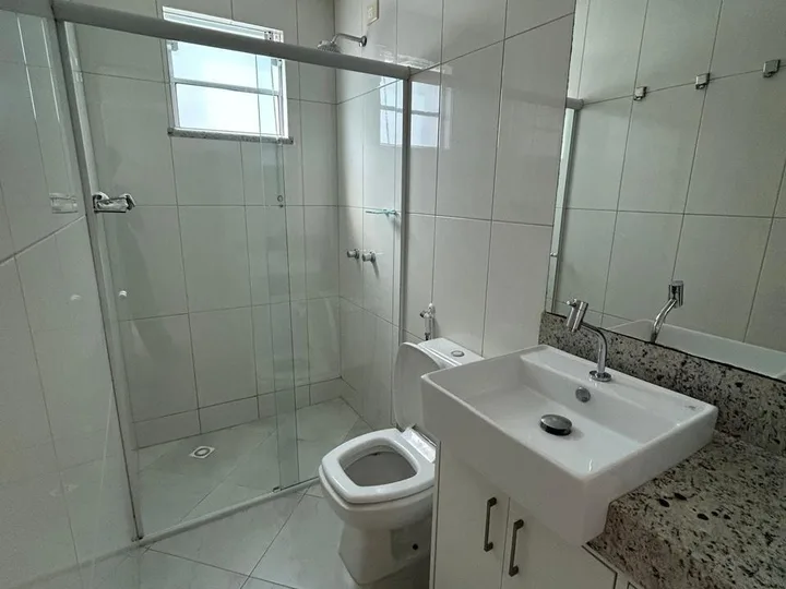 Apartamento com 3 suítes à venda no Centro