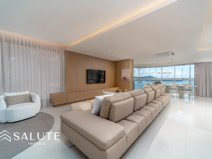 Apartamento alto padrão na Barra Sul!