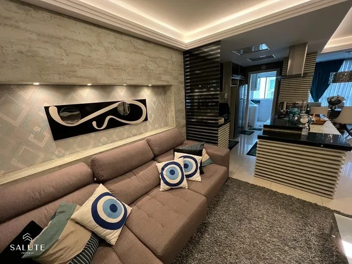 Apartamento à venda com 3 suítes no Centro