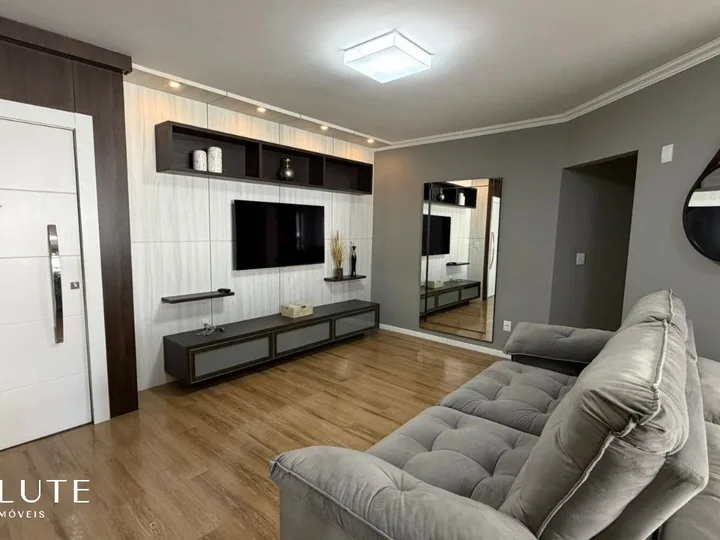 Apartamento à venda com 3 dormitórios no Centro