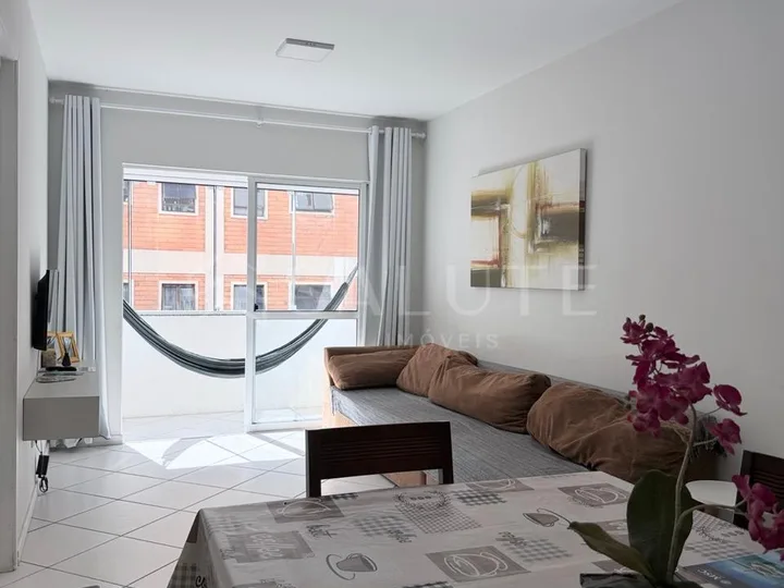 Apartamento à venda 3 dormitórios na Barra Sul