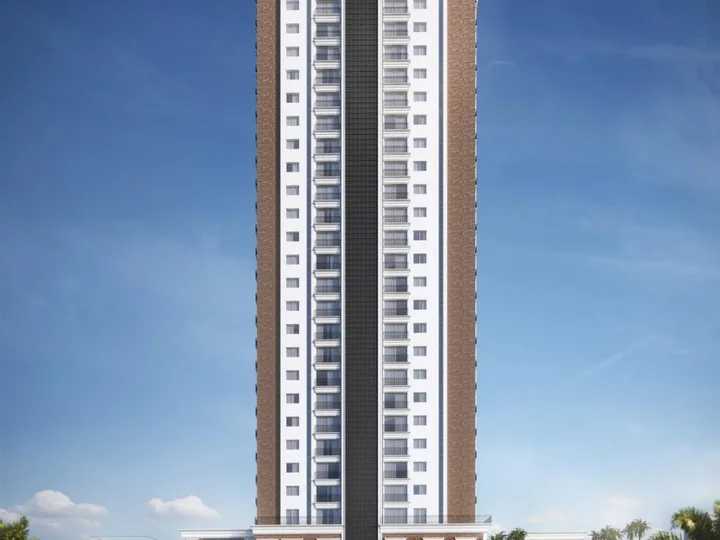 Cobertura à venda com 4 suites no Centro