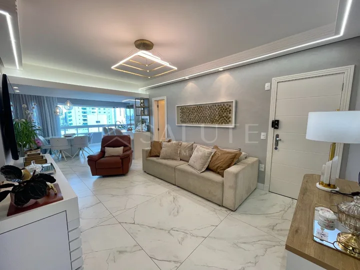 Apartamento à venda com 3 suítes na Barra Norte