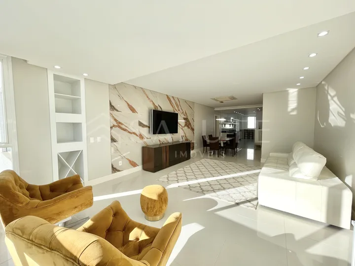 Apartamento à venda 3 suítes na Barra Sul