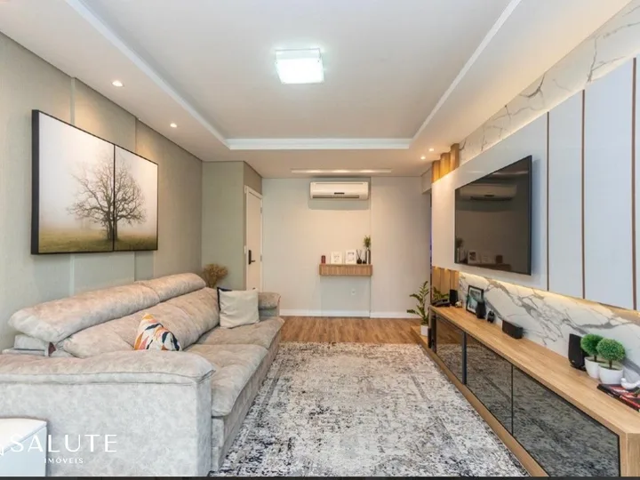 Apartamento à venda 3 suítes Pioneiros.