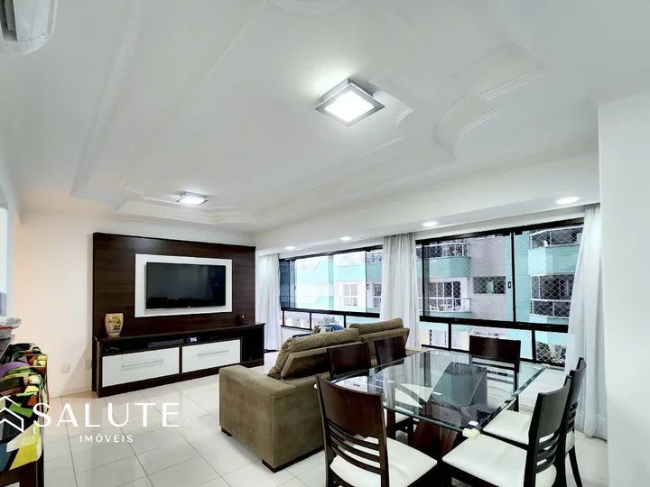 Apartamento à Venda 3 dormitórios no Centro