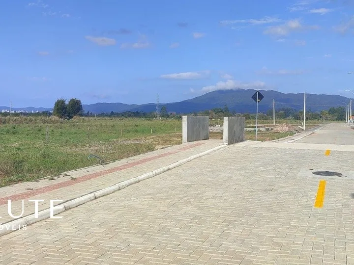 Terreno à venda Sertão do Trombudo - Itapema