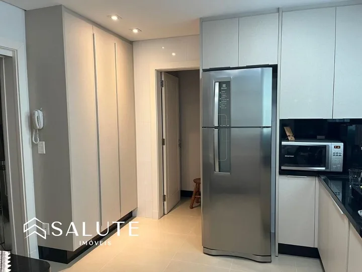 Apartamento à venda 3 dormitórios no Centro