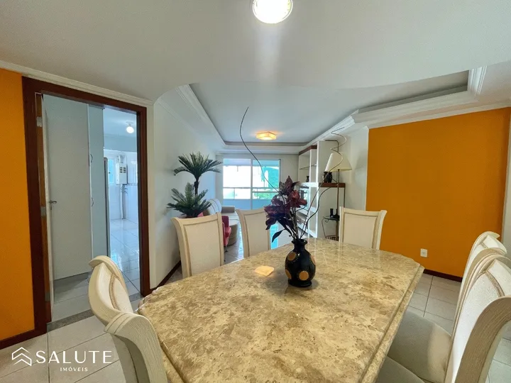 Apartamento à venda 3 dormitórios na Barra Sul