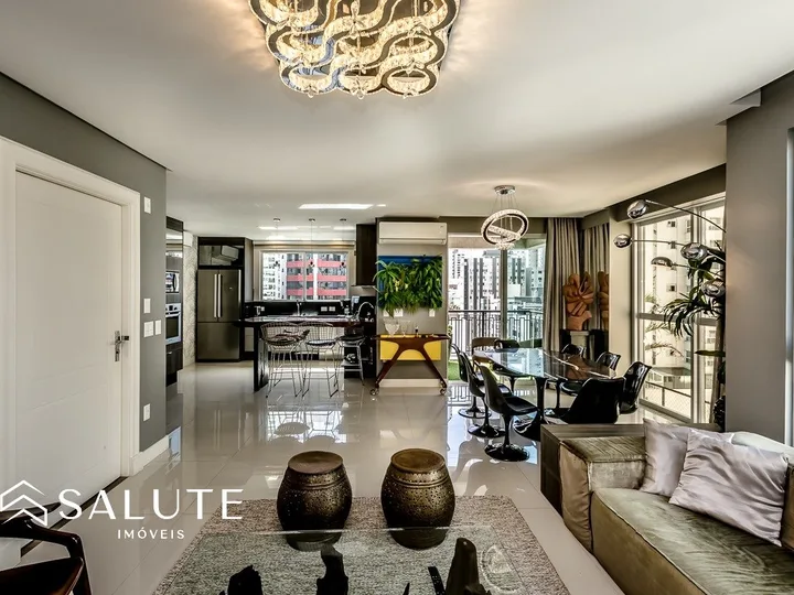 Apartamento alto padrão Embraed.