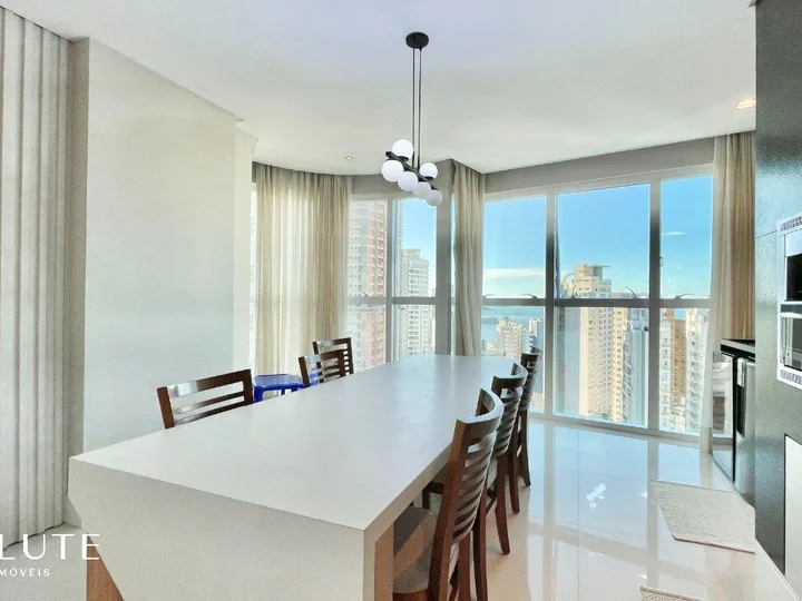 Apartamento aluguel anual 3 suítes na Barra Sul