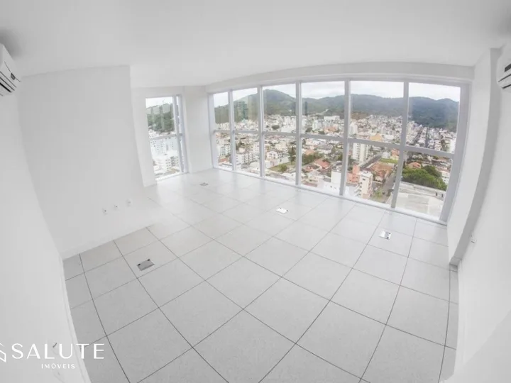 Casa 5 dormitórios em Condomínio Caledônia Camboriú