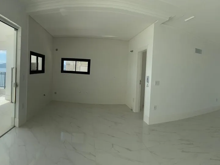 Apartamento à venda 4 suítes em Porto Belo.