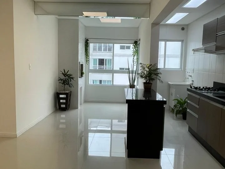 Apartamento 1 dormitório à venda nas Nações