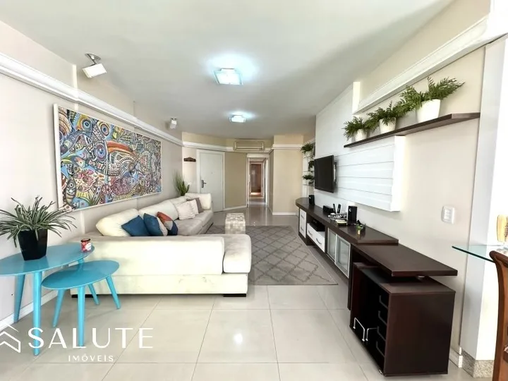 Apartamento à venda 3 dormitórios no Centro