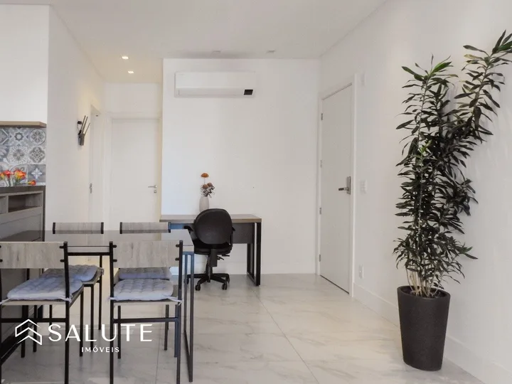 Apartamento com 2 Suites na Praia Brava
