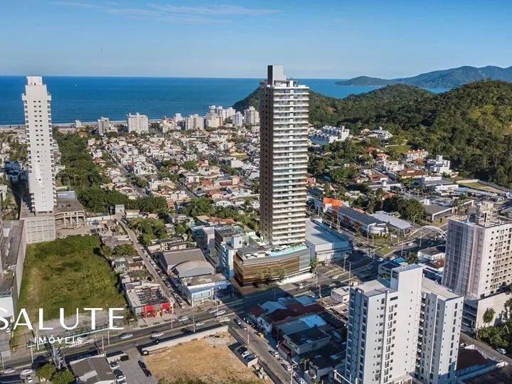 Apartamento 2 dormitórios na Praia Brava