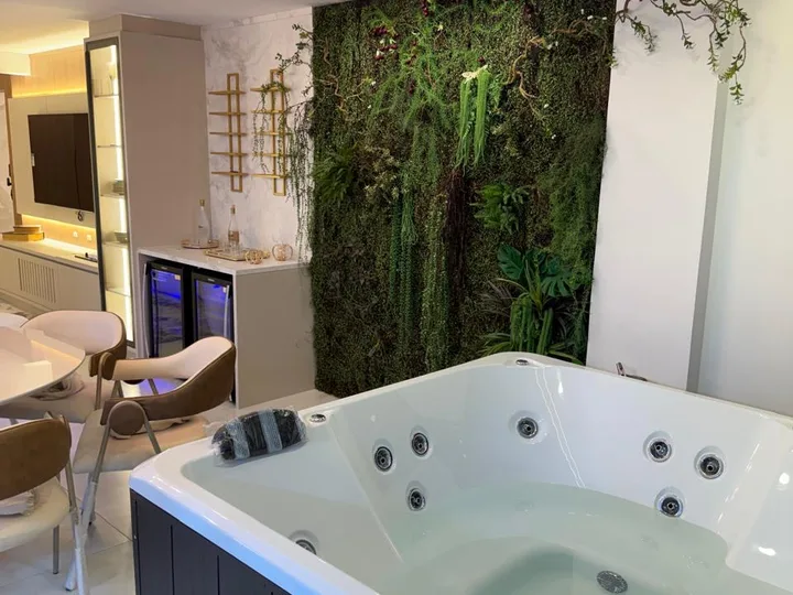 Apartamento à venda 4 suítes no Centro