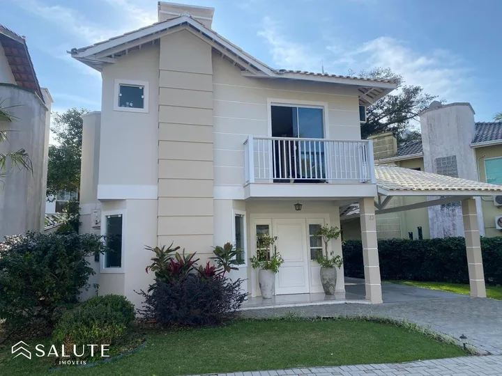 Casa à venda com 4 suítes na Barra