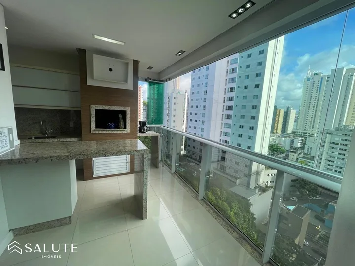 Apartamento à venda com 3 dormitórios no Pioneiros
