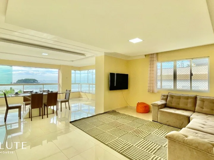 Apartamento à venda com 4 dormitórios no Centro