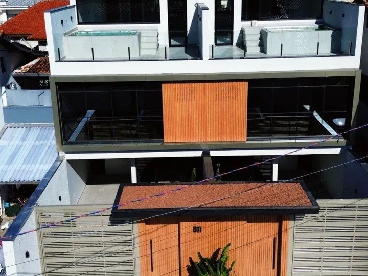 Casa à venda com 3 suítes no Centro