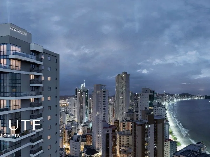 Apartamento diferenciado em Construção