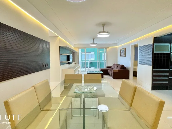 Apartamento à venda 3 dormitórios na Barra Sul