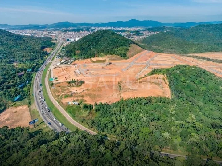 Terreno aluguel 60000 m² na Várzea do Ranchinho