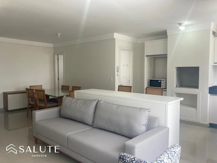 Apartamento com 3 dormitórios na Barra Sul