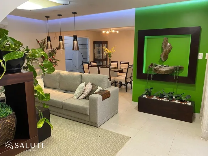 Apartamento à venda 3 Suítes no Centro
