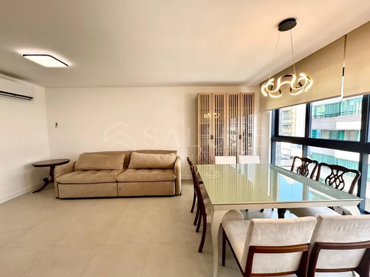 Apartamento à Venda 3 suítes Barra Norte.