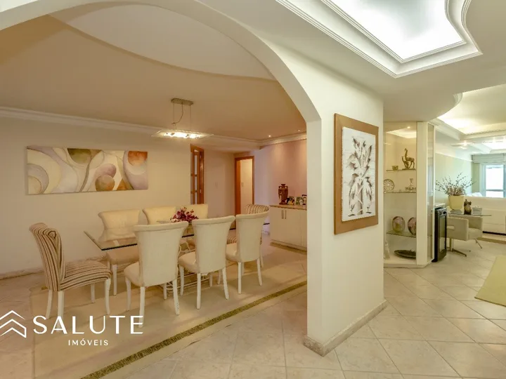 Apartamento frente mar com churrasqueira a carvão