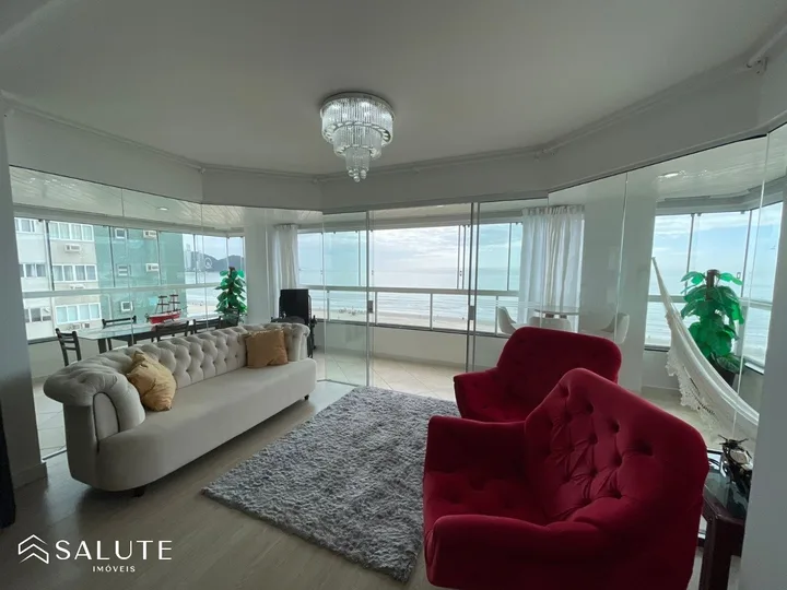 Apartamento à venda com 3 dormitórios no Centro