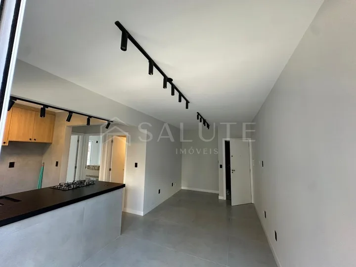 Apartamento à venda 2 Dormitórios no Centro