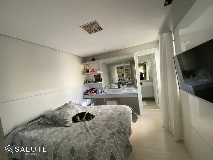Casa à venda com 3 suítes na Nova Esperança