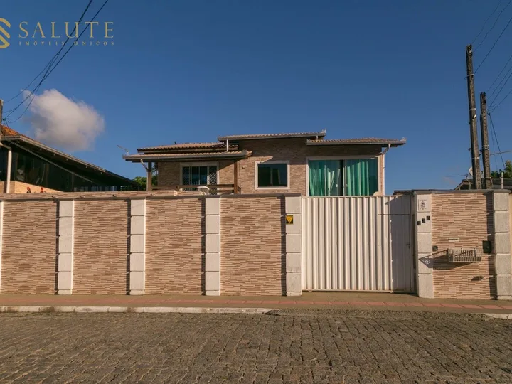 Sobrado 5 quartos em Balneário Camboriú